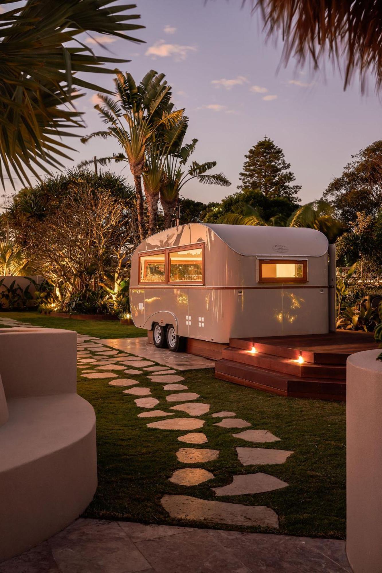 Swell Hotel Byron Bay - Adults Only Экстерьер фото